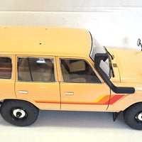 TOYOTA LANDCRUISER 60 BEIGE 1/18