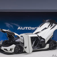 KOENIGSEGG AGERA RS WHITE/BLACK 1/18