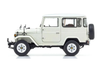 TOYOTA LAND CRUISER40 VAN WHITE 1/18