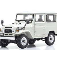 TOYOTA LAND CRUISER40 VAN WHITE 1/18