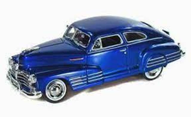 CHEVROLET AEROSEDAN FLEETLINE BLUE 1948 1/24