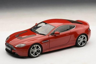 ASTON MARTIN V12 VANTAGE S BURNT ORANGE 1/24, DIECAST CAR, COLLECTABLE CAR.