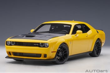 DODGE CHALLENGER SRT HELLCAT WIDEBODY YELLOW JACKET BLK HOOD 1 18 Morethandiecast .za